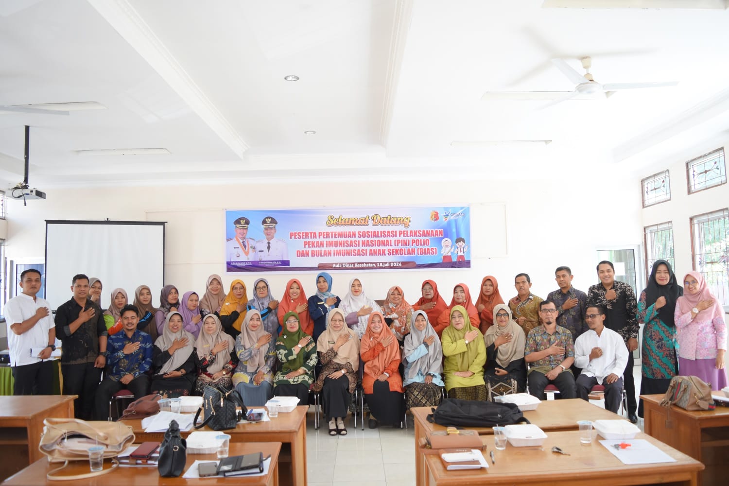 Sosialisasi Pekan Imunisasi Nasional (PIN) Polio dan Bulan Imunisasi Anak Sekaloh (BIAS) di Aula Dinas Kesehatan Kota Solok, Kamis (18/07/24) 